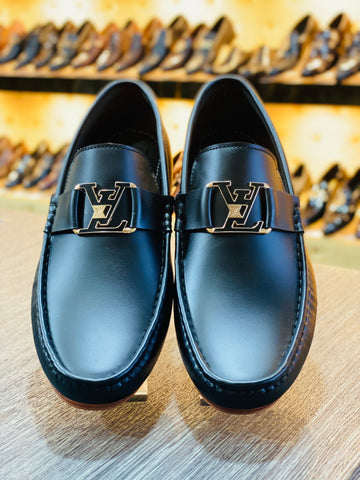 DL - L-V BLACK LOAFFERS