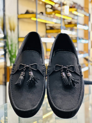 GREY TASSEL LOAFERS