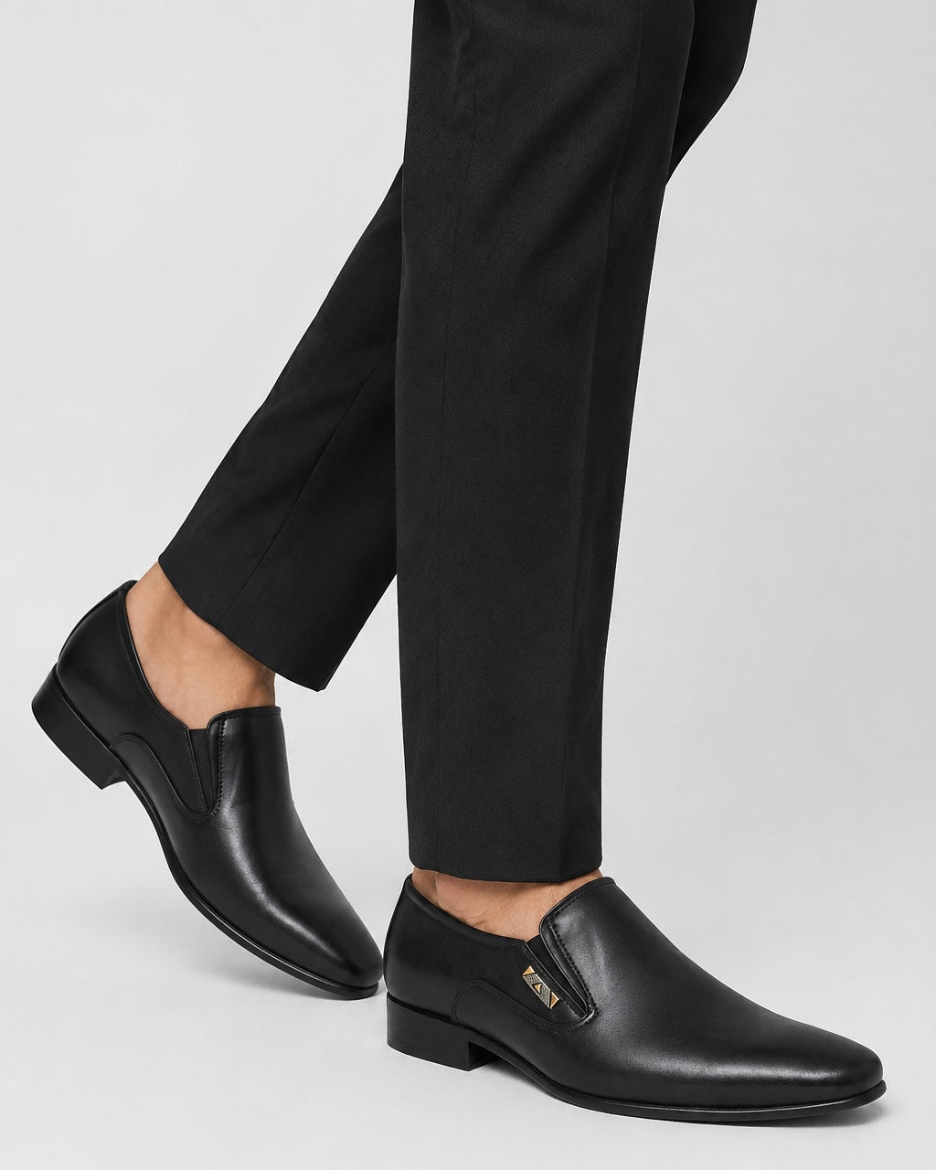 BLACK - 1645