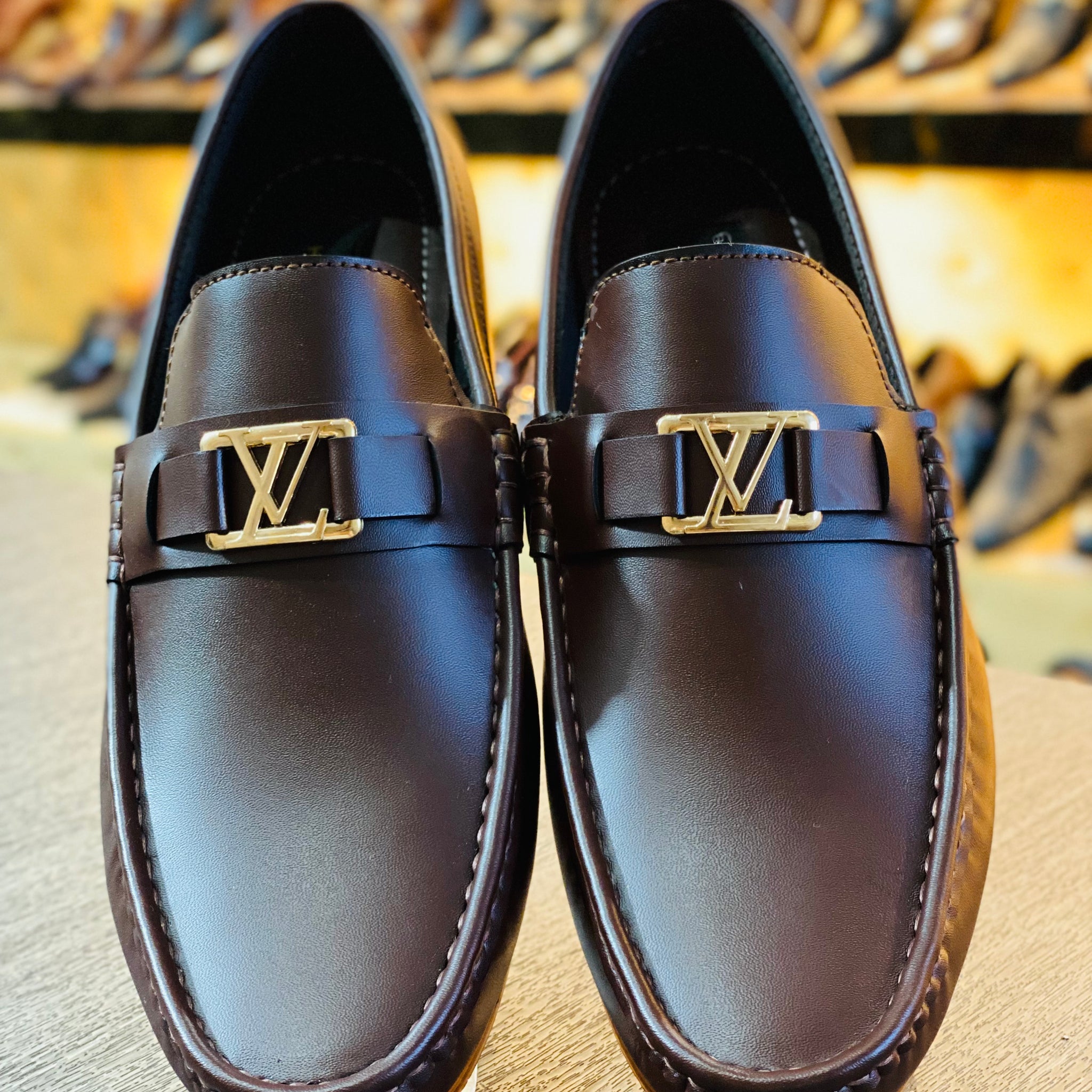 DL - CLASSIC BROWN LOAFERS