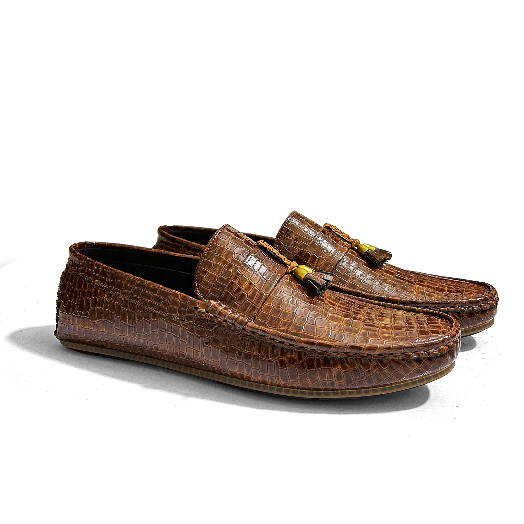 TASSEL TEXTURED LOAFERS