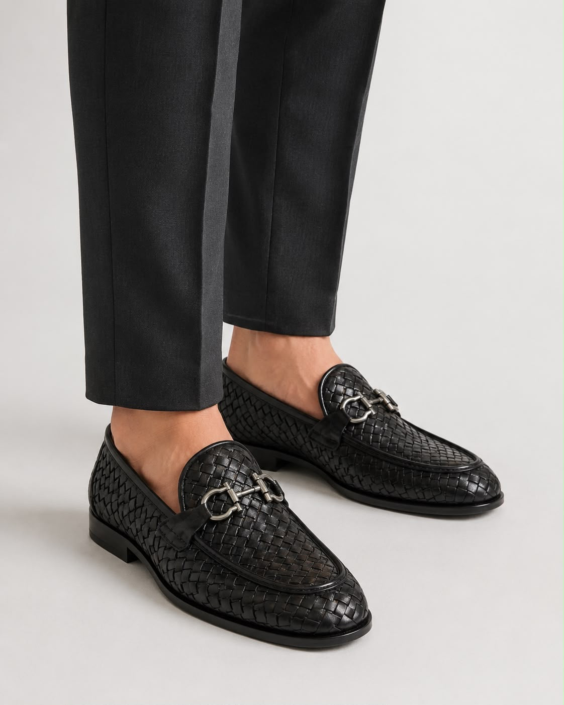 BLACK - WOVEN HORSEBIT