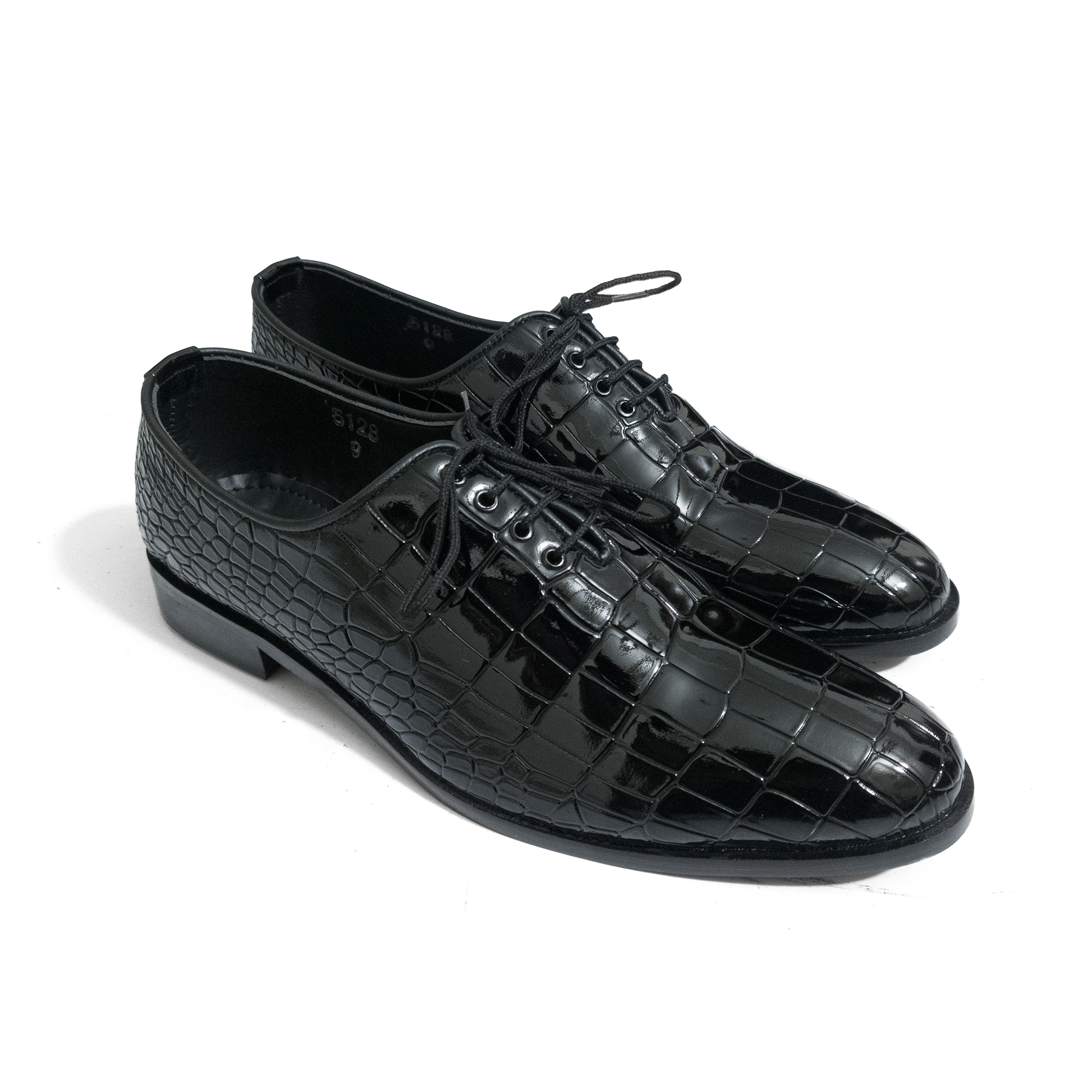 SHINNY TEXTURED BLACK SLIP-ONS