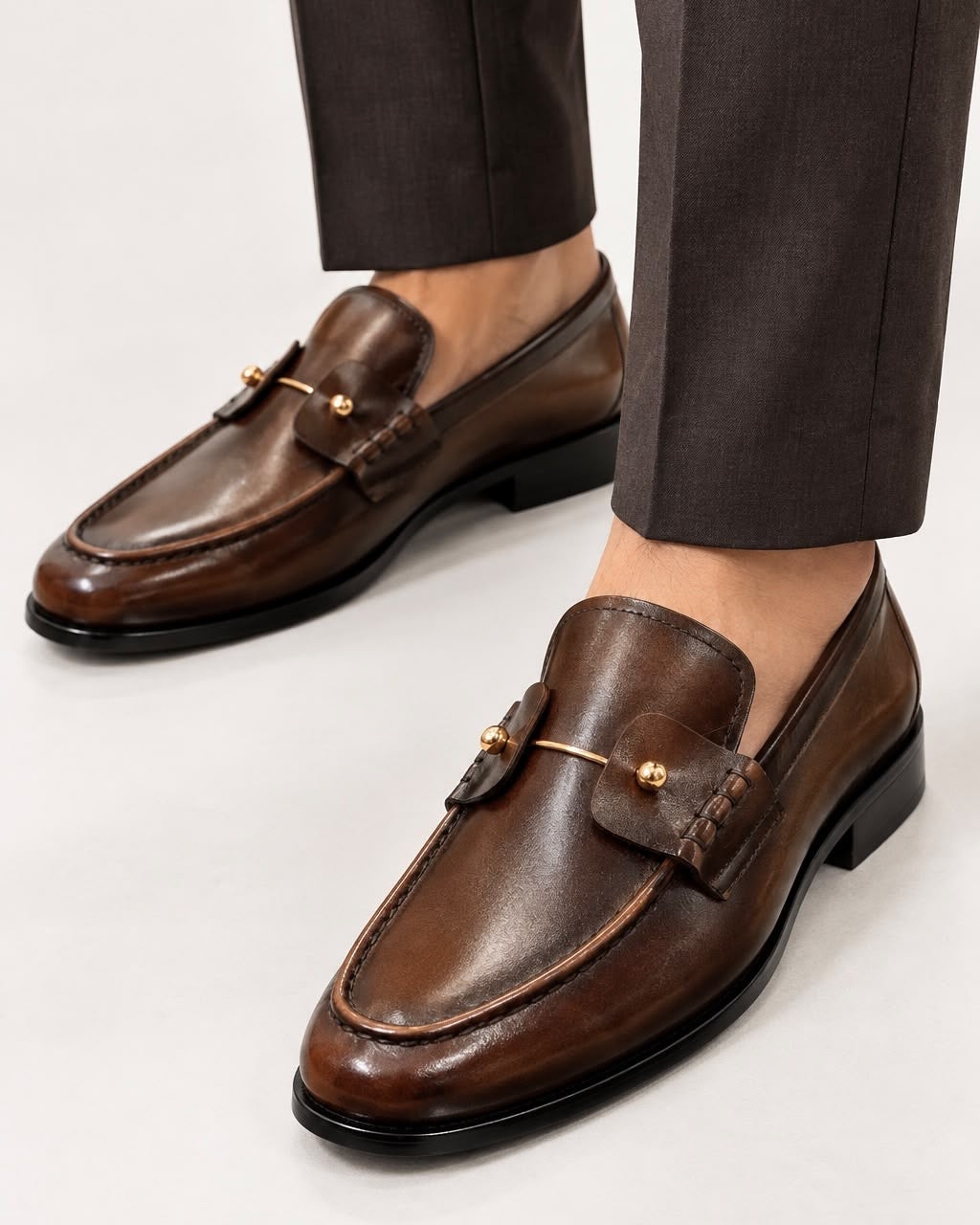 BROWN - 6104