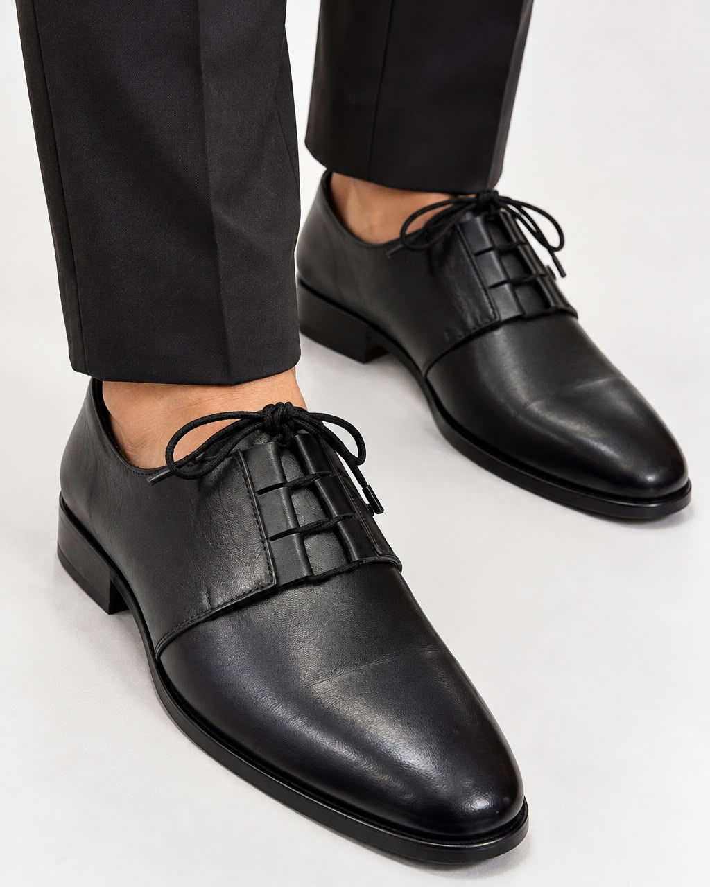 BLACK – KENRICK