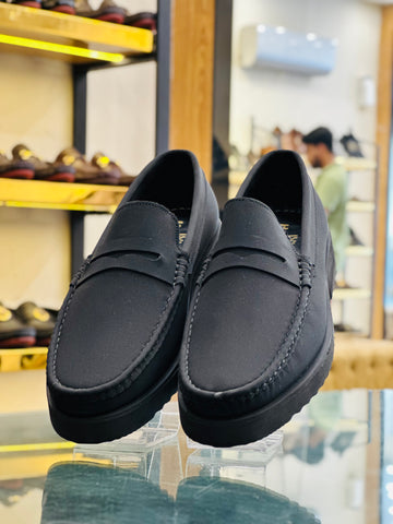 SUEDE BLACK LOAFERS