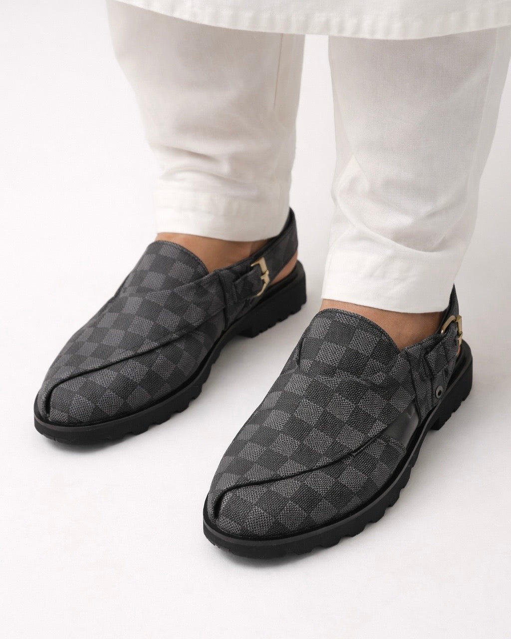 L-V KHERI BLK - 99150