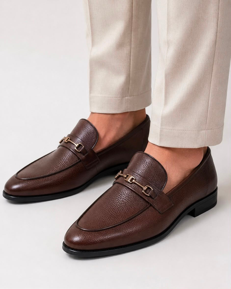 BROWN - CAVALIER