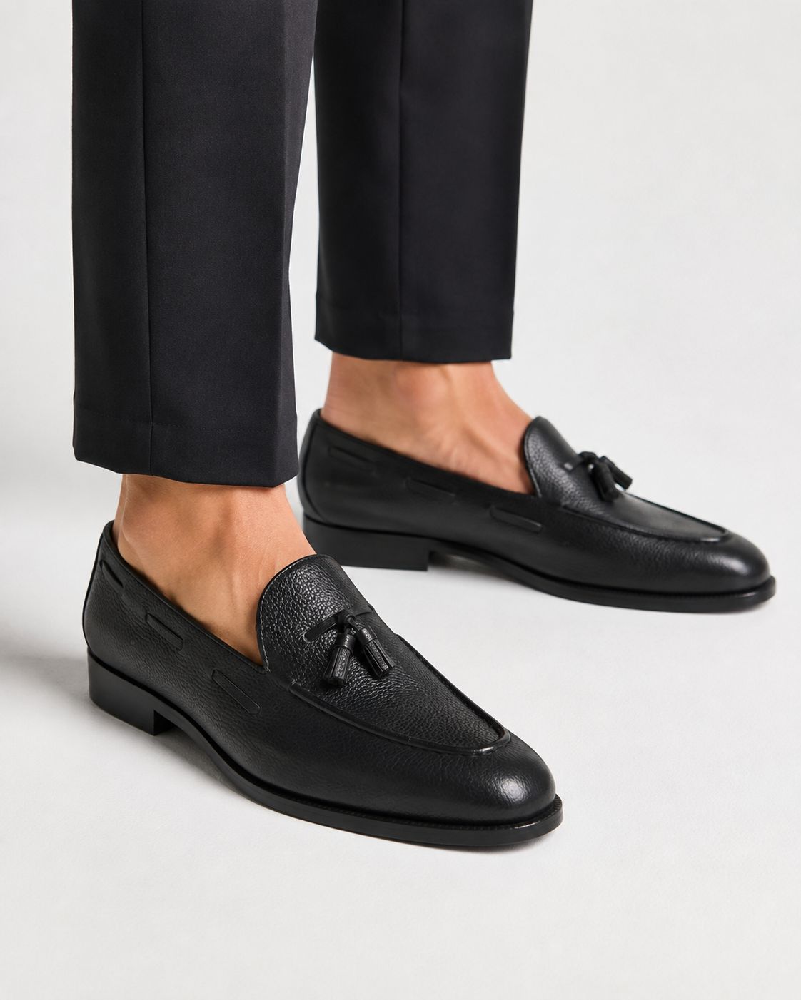 BLACK - 714