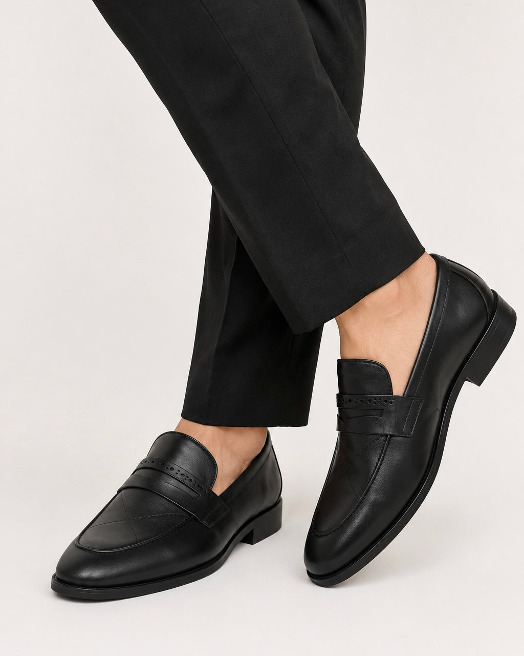 BLACK -7713