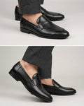 BLACK -7713
