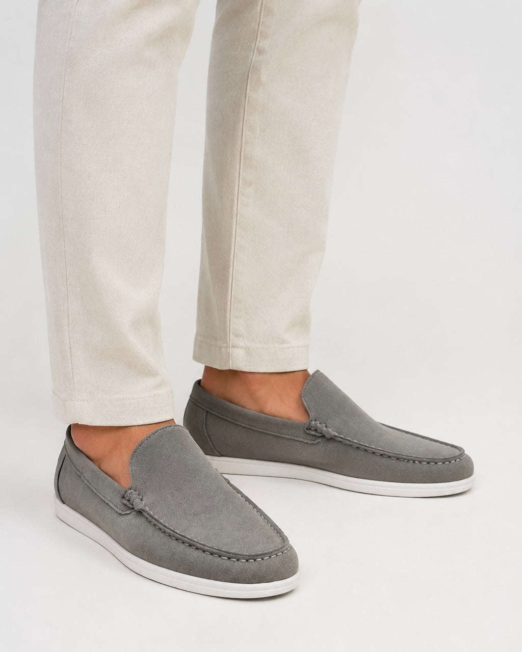 GREY - 0573