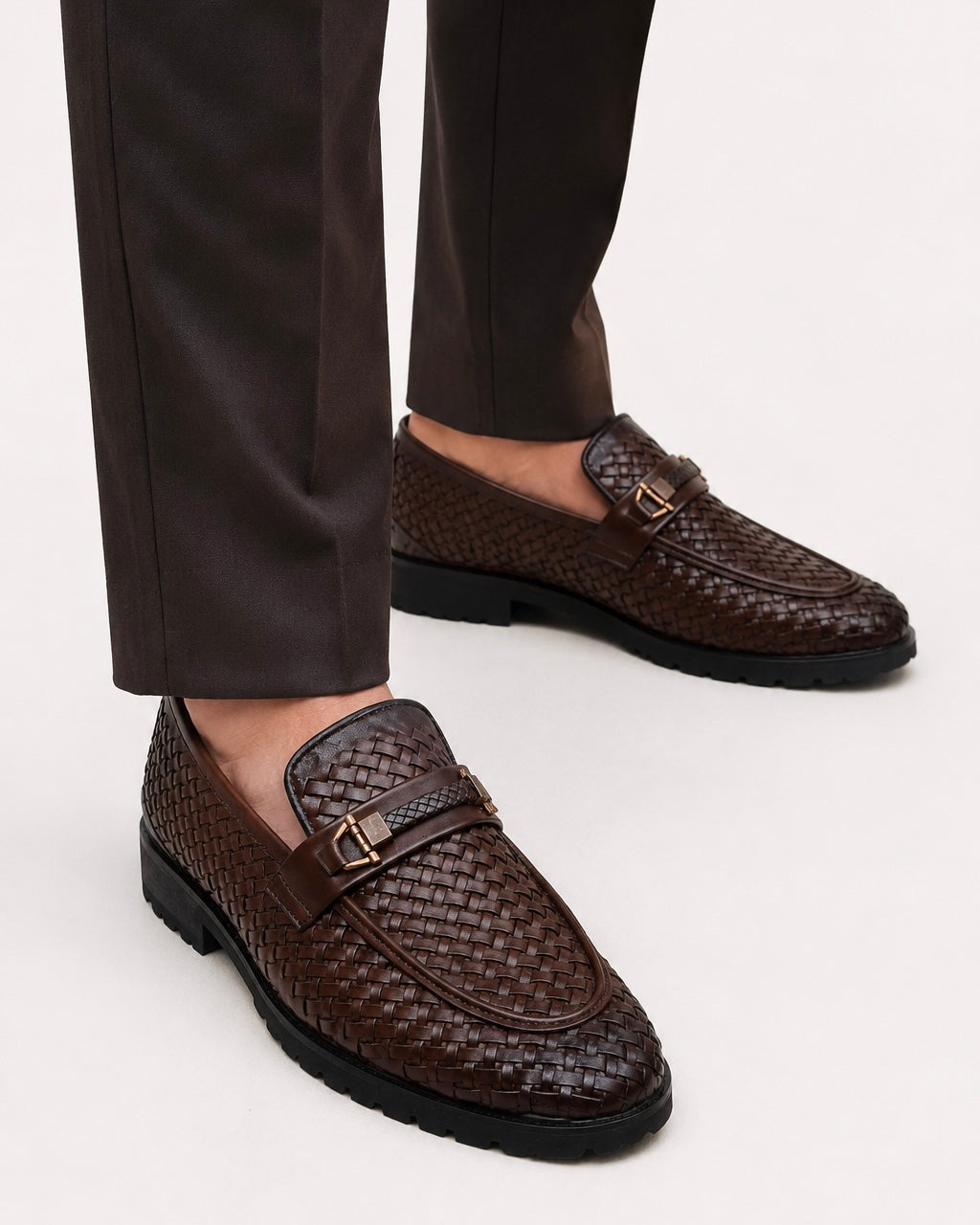 BROWN - 9911