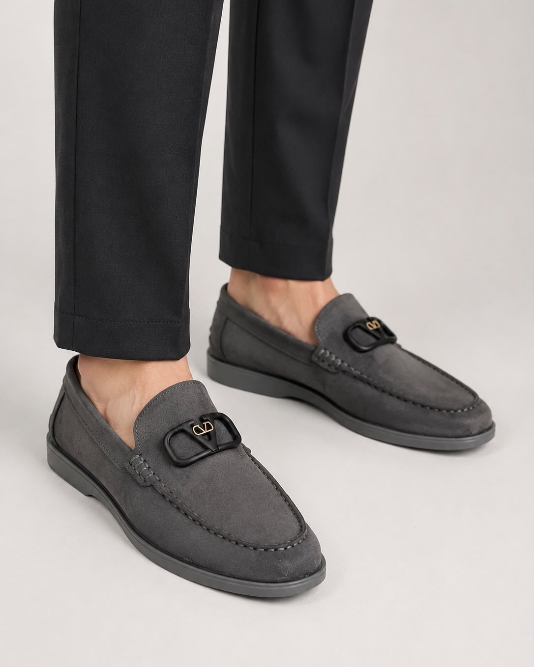 GREY – TALVEN