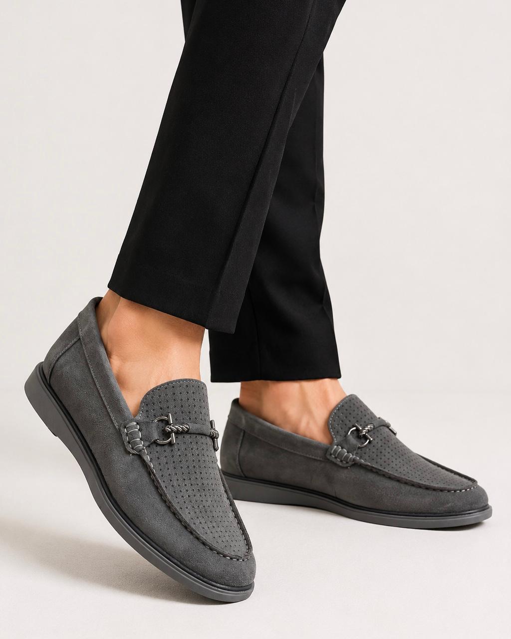 GREY – ZAVERO