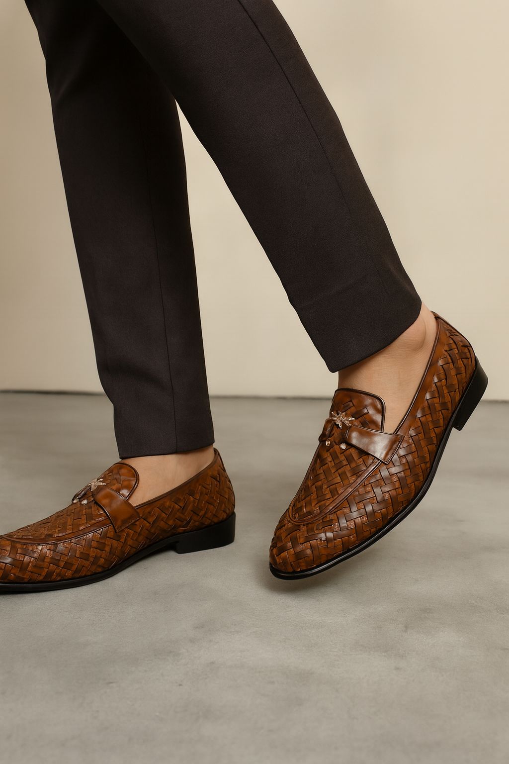 DOUBLE TONE BRAIDED SLIP-ONS 9999